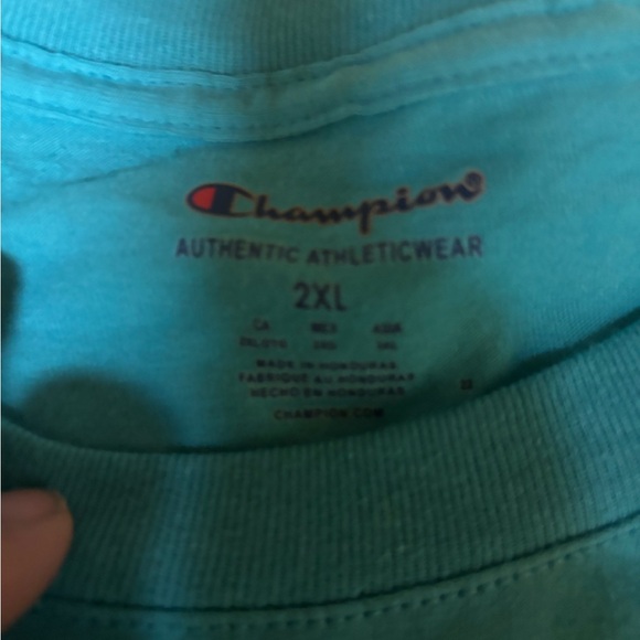 Champion tee XXL - Picture 2 of 3